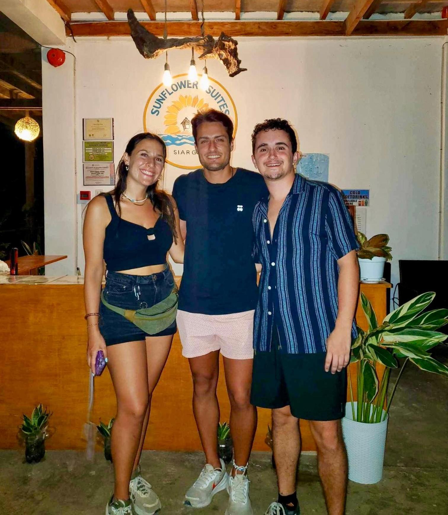 Siargao Sunflower Suites General Luna  Zewnętrze zdjęcie