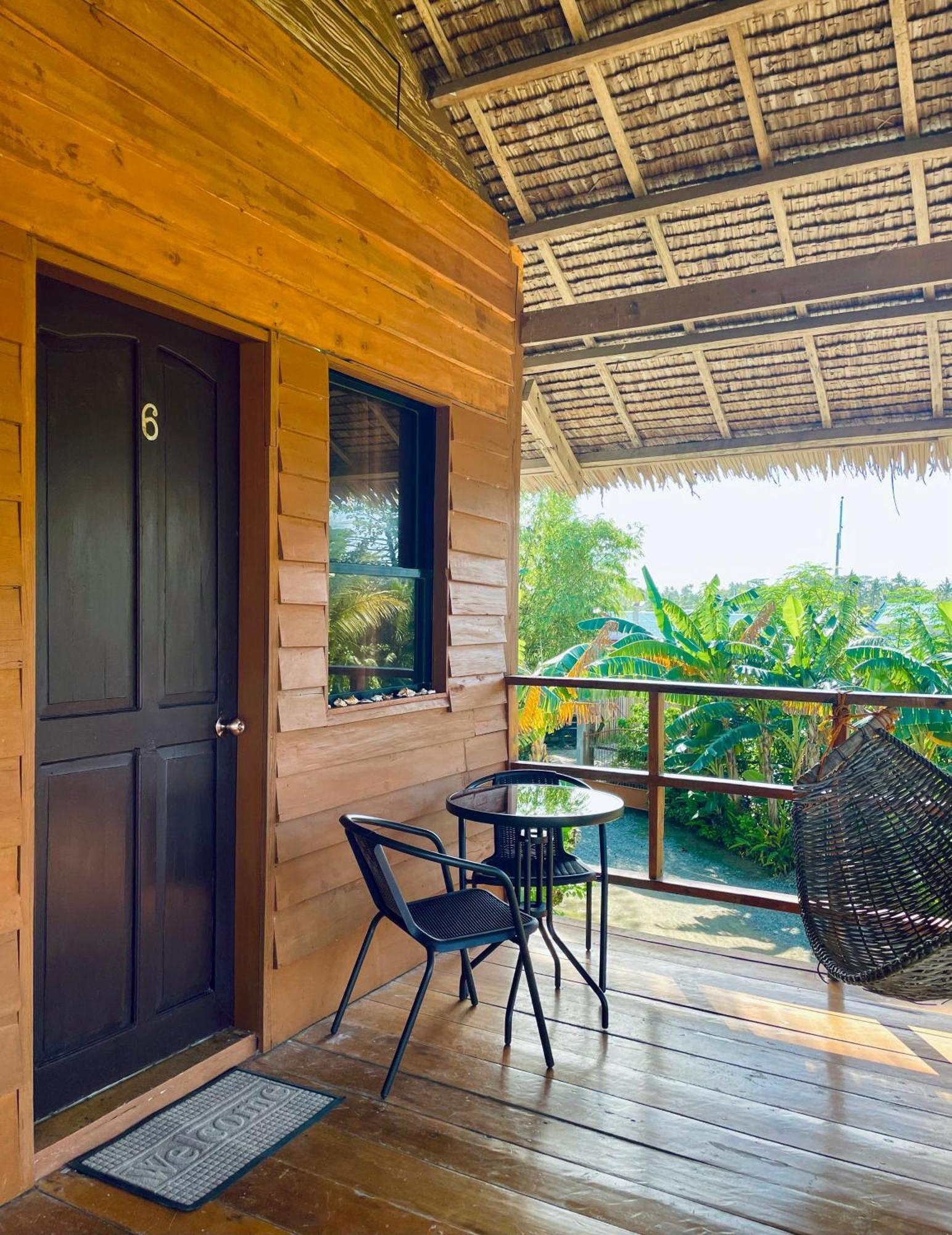 Siargao Sunflower Suites General Luna  Zewnętrze zdjęcie
