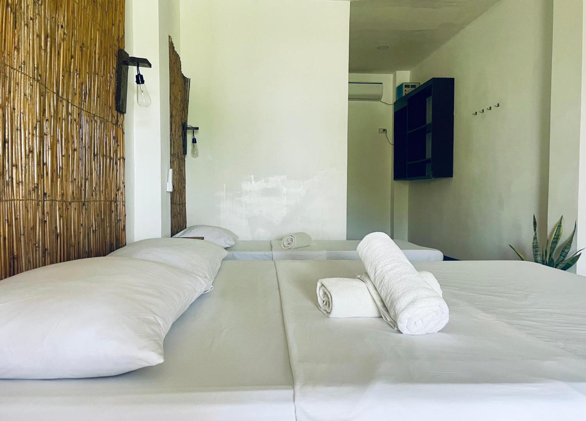 Siargao Sunflower Suites General Luna  Zewnętrze zdjęcie