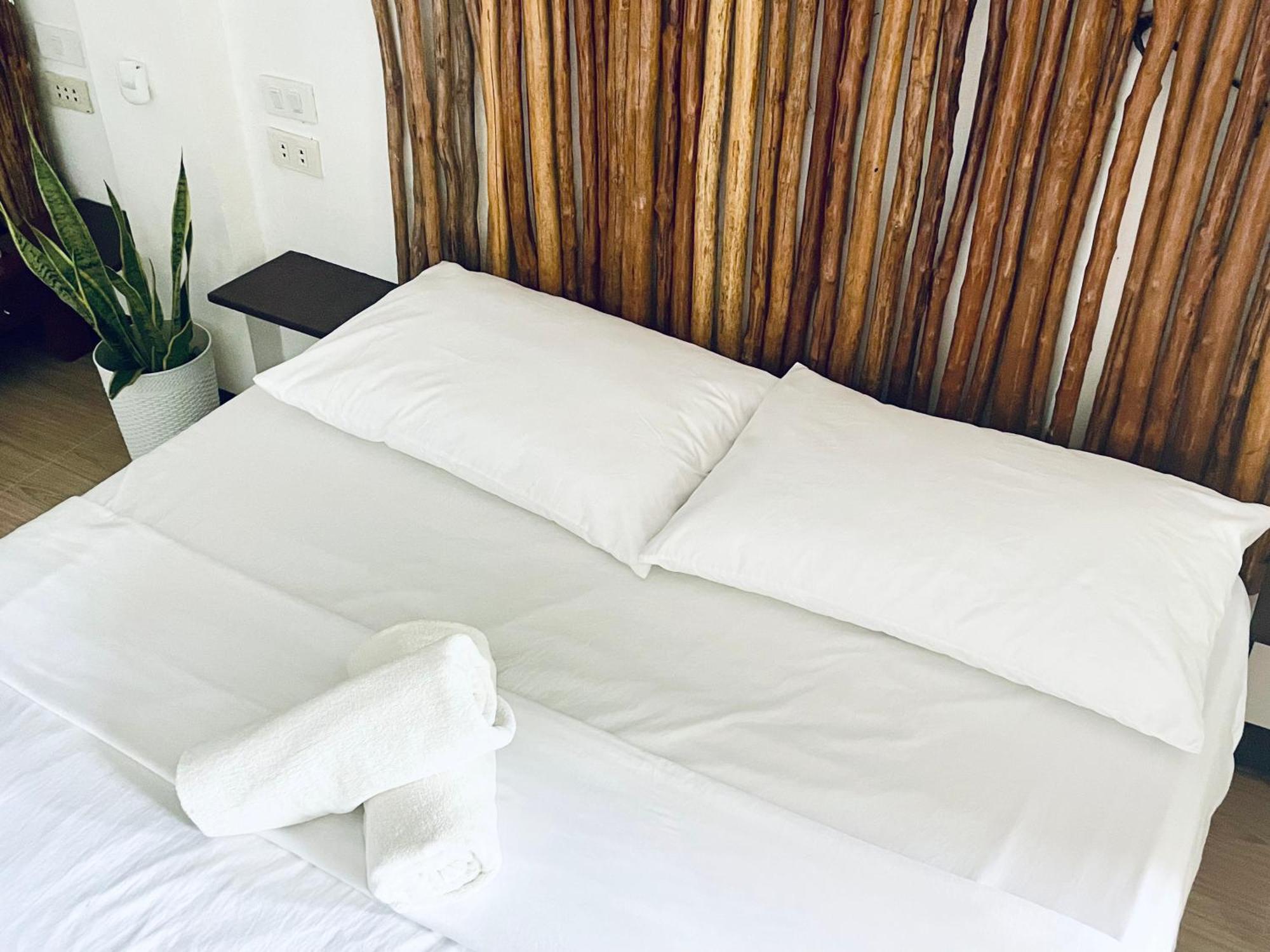 Siargao Sunflower Suites General Luna  Zewnętrze zdjęcie