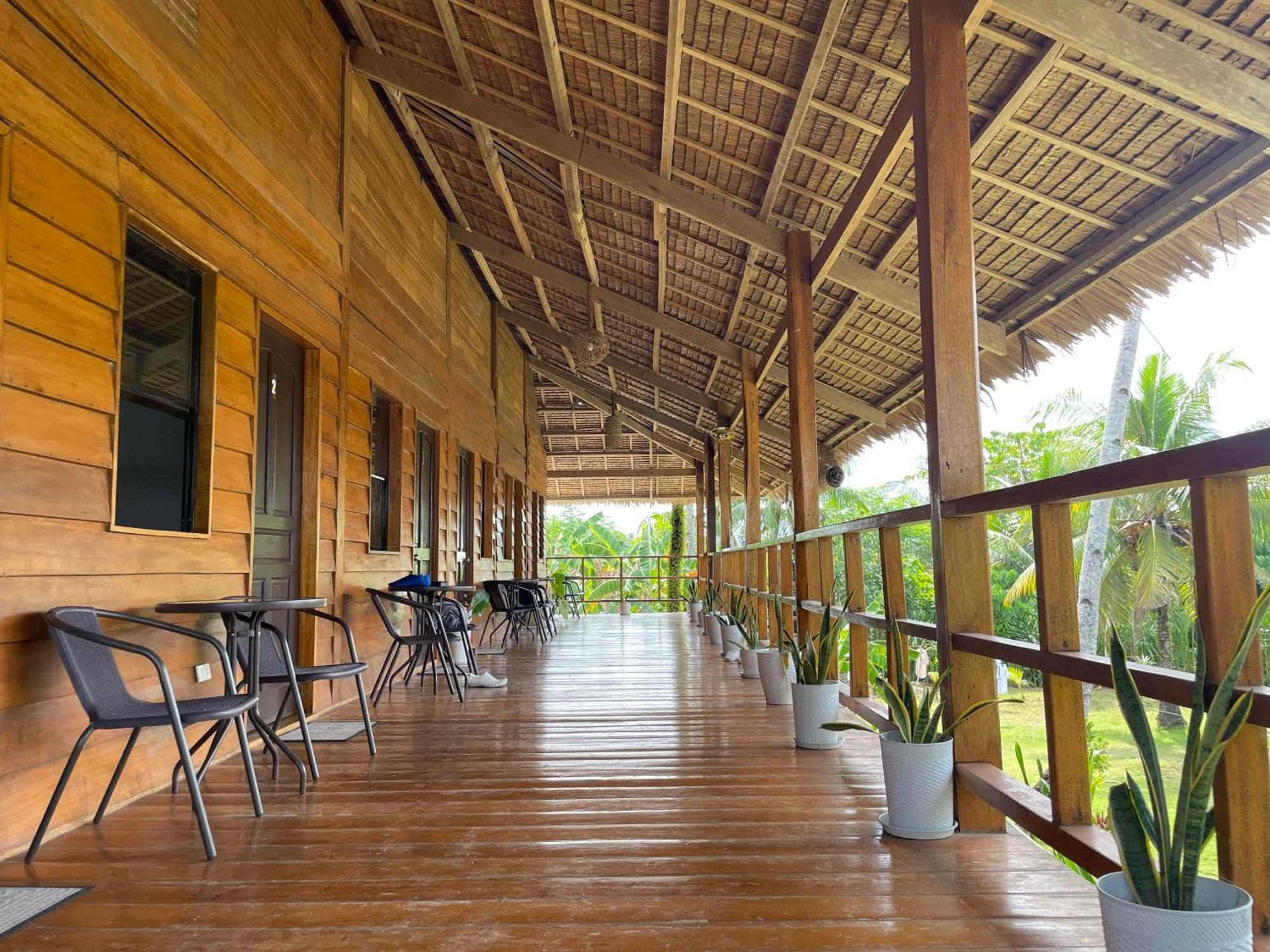 Siargao Sunflower Suites General Luna  Zewnętrze zdjęcie